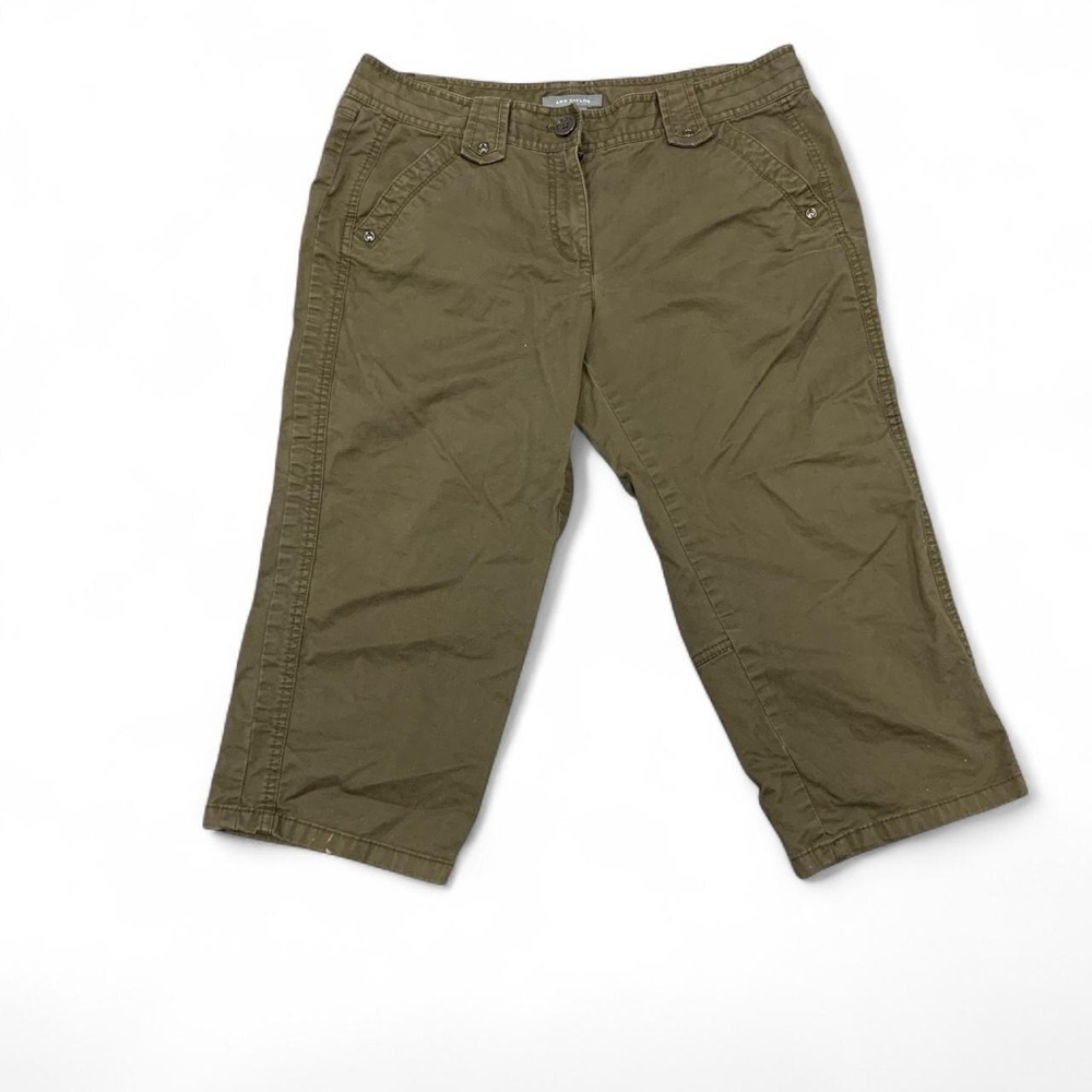 Ann Taylor Green Capris Relaxed Fit